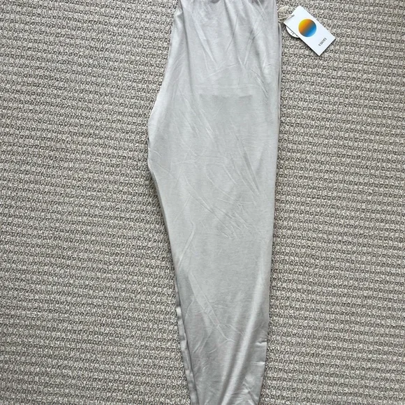 Vuori lux Harem Suede Joggers - Picture 3 of 4